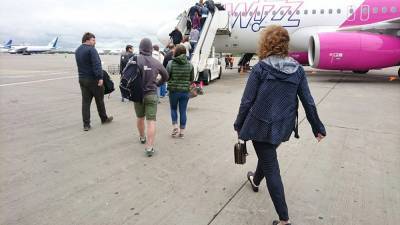 Киев запретил вылет в Москву севшему в Борисполе рейсу с россиянами
