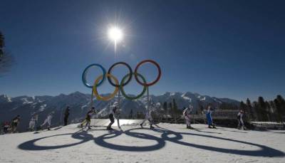 Журова призвала создать «чистую от политики» альтернативу Олимпийским играм