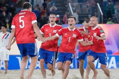 Как сборная России по пляжному футболу в драматичном матче дожала Японию в Дубае. ВИДЕО