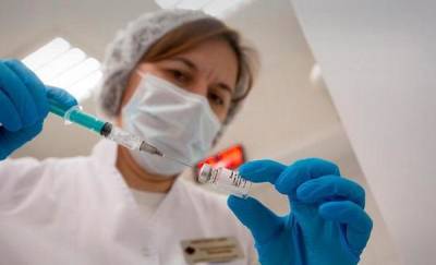 На Ямале медики первыми вышли на ревакцинацию от коронавируса