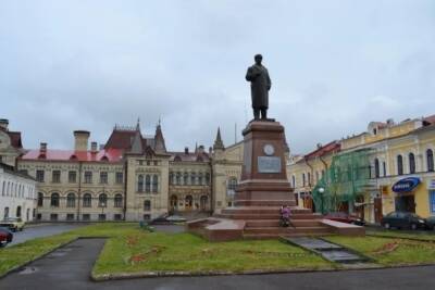В Рыбинске хотят переставить Ленина
