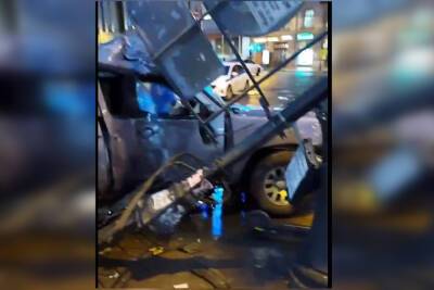 В аварии на Лиговском проспекте пострадали 5 человек