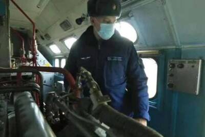 Военные летчики передали Тверской области три тонны кислорода для больных коронавирусом
