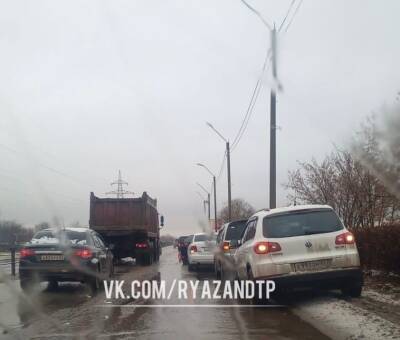 В Рязани образовалась серьёзная пробка из-за ДТП на Северной Окружной дороге
