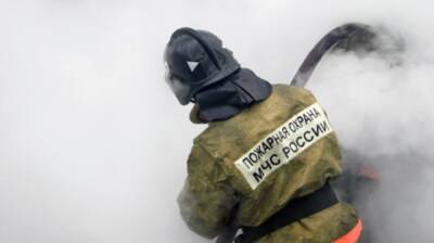 Огонь охватил рыболовное судно «Сириус-1» в порту Приморска в Ленобласти