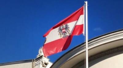 Австрия закрывает свои границы для туристов