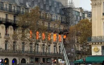 В центре Парижа вспыхнул масштабный пожар