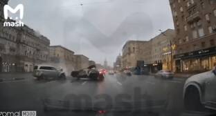 Блогер Губденский погиб после опасного маневра на дороге