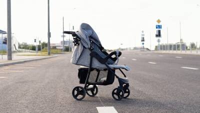 «Газель» сбила коляску с младенцем в Новой Москве, новорожденная девочка погибла