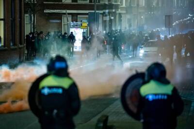 В Нидерландах 3 человека получили огнестрельные ранения в ходе уличных беспорядков