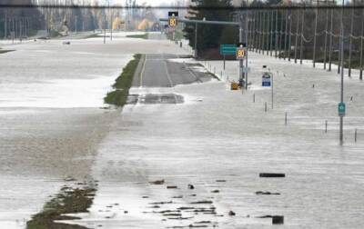 В Канаде нашли тела жертв наводнения