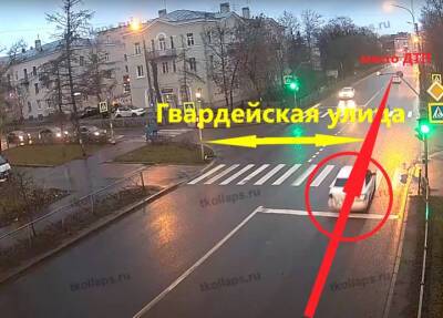 Полицейские в Петербурге чуть не сбили пешеходов, спеша спасти детей от отца-агрессора