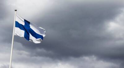 Финляндия будет спасаться от беженцев забором на границе с Петербургом