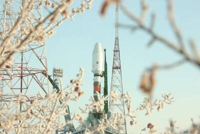 Ракету с последним российским модулем для МКС подготовили к старту на Байконуре