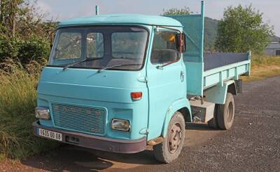 Факти (Болгария): грузовик, собиравшийся в Болгарии, одинаково хорошо продавался и на Западе, и в странах социалистического лагеря