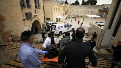 Вооруженные пистолета-пулеметом террорист открыл огонь в Старом городе Иерусалима