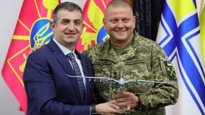 Командующий украинской армией обсудил сотрудничество с главой турецкого оборонного гиганта Вaykar Makina