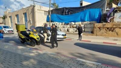 Подозрение на теракт: в Яффо палестинец-нелегал ударил ножом мужчину на улице