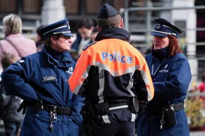 Полиция Бельгии применила слезоточивый газ на акции против антиковидных мер