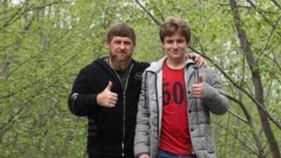 Сын Пескова после смерти знакомого в ДТП пообещал "продолжить гонять"