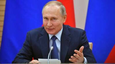 Путин вызвался протестировать назальную вакцину от короновируса