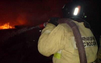В Смоленской области тушили пожар в жилом доме