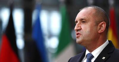 На выборах президента Болгарии побеждает пророссийский Радев