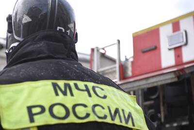 Появилось видео с места пожара в хостеле на юго-востоке Москвы