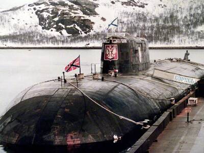 Экс-командующий Северным флотом: «Курск» затонул после столкновения с подлодкой НАТО