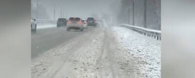 Снежный шторм в Приморье оставил без света более 1,7 тыс. человек
