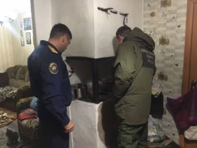 В Ростовской области отравилась семья. Две девочки умерли, четыре человека в больнице