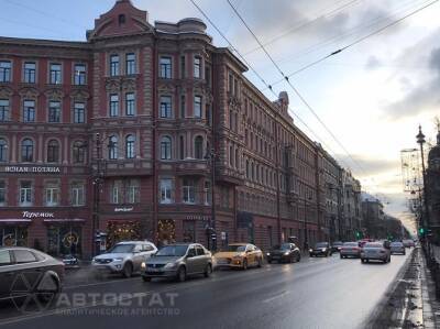 Какие автомобили являются самыми распространенными в Петербурге и Ленобласти?