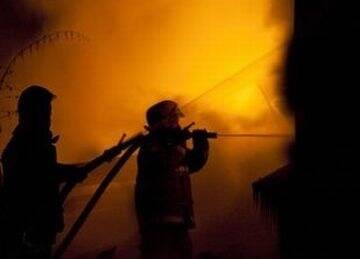 В Новоспасском сгорел гараж вместе с автомобилем внутри