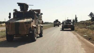 Военные РФ приступили к патрулированию границы Сирии в зоны контроля США