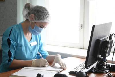 Волгоградские врачи проводят телеконсультации с ведущими специалистами
