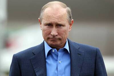 Владимир Путин ревакцинировался от коронавируса и решил принять участие в испытаниях назальной вакцины