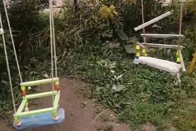 ОНФ: жителям Починок предложили самостоятельно отремонтировать детскую площадку