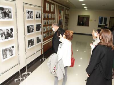 В Госфильмофонде Азербайджана проходит выставка памяти выдающегося Мастера кино Расима Оджагова (ФОТО)