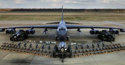 Крис Осборн - Вечный бомбовоз. Почему B-52 остается современным бомбардировщиком даже 70 лет спустя - focus.ua - США - Украина