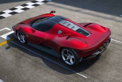 Ferrari презентовала суперкар Daytona SP3 серии Icona
