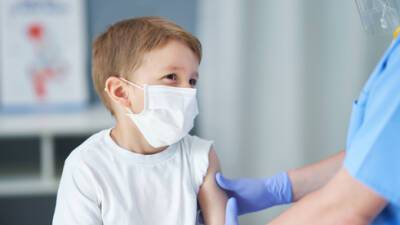 В Израиле началась вакцинация детей 5-11 лет: все, что надо знать