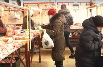 Уже по 500 гривен за кг: цена на сало побила исторический рекорд в Киеве