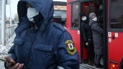 Пассажир сломал нос кондуктору из-за проверки QR-кодов в Казани