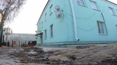 Чиновники и коммунальщики прокомментировали провальный ремонт 70-летнего дома в Воронеже