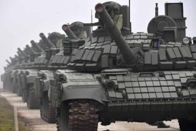 Российские танки за сутки могут оказаться у Ла-Манша, напоминает британцам Картаполов