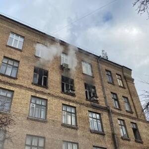 В Киеве в институте автоматики произошел пожар. Фото