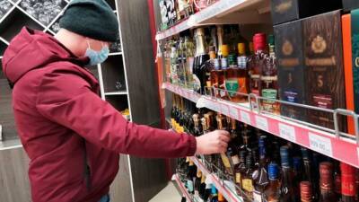 В среднем каждый житель Удмуртии тратил на алкоголь больше тысячи рублей в месяц