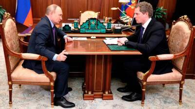 Егоров рассказал Путину о результатах работы ФНС за год