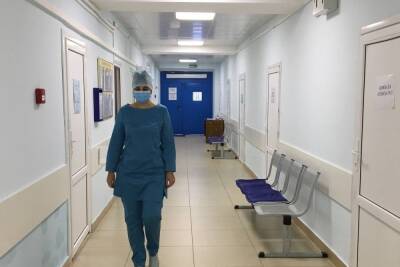 Министр здравоохранения Тульской области проверил инфекционный госпиталь в Киреевске