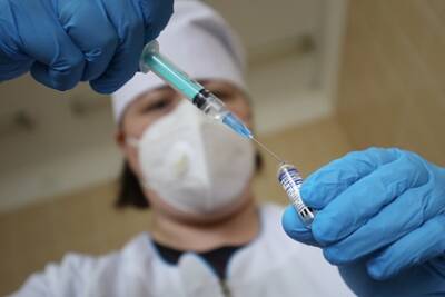 Гинцбург сообщил о результатах исследования вакцины от COVID-19 для подростков